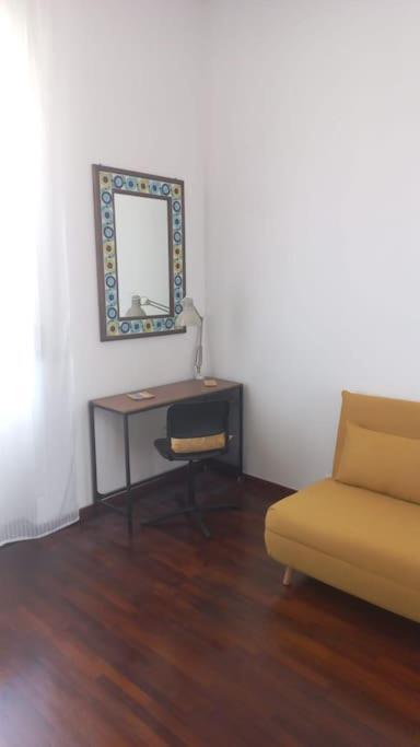 살레르노 Giulia Town House Tra Citta E Mare 아파트 외부 사진