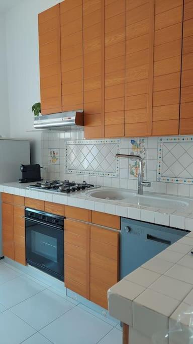 살레르노 Giulia Town House Tra Citta E Mare 아파트 외부 사진